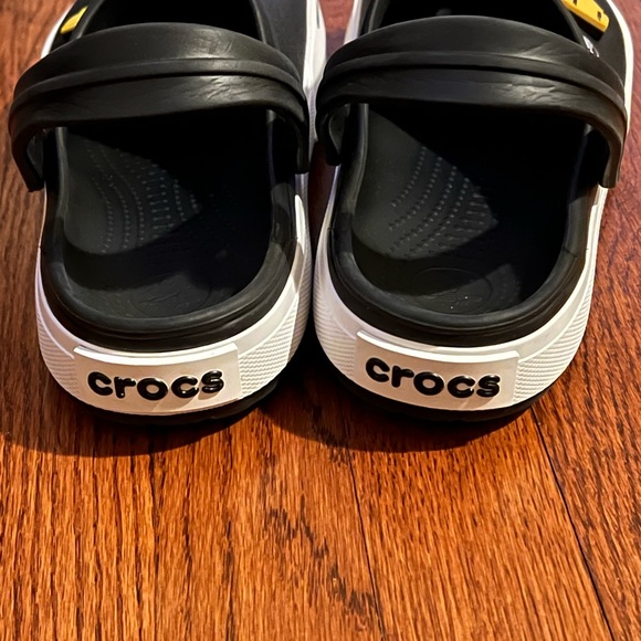 Crocs - Picture 3 of 5